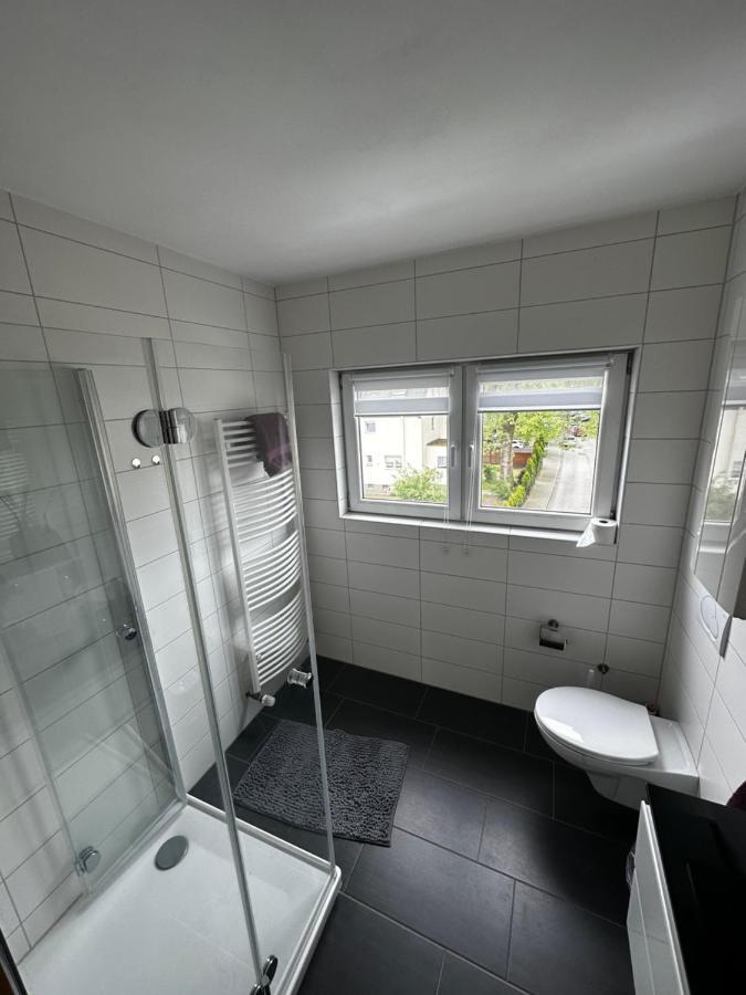 Schoene Ruhige Wohnung In Anliegerstrasse Essen Exterior photo